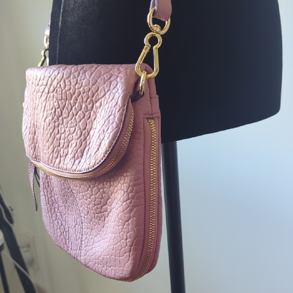 Vince Camuto Pink Textured Crossbody Bag - Picture 3 of 12